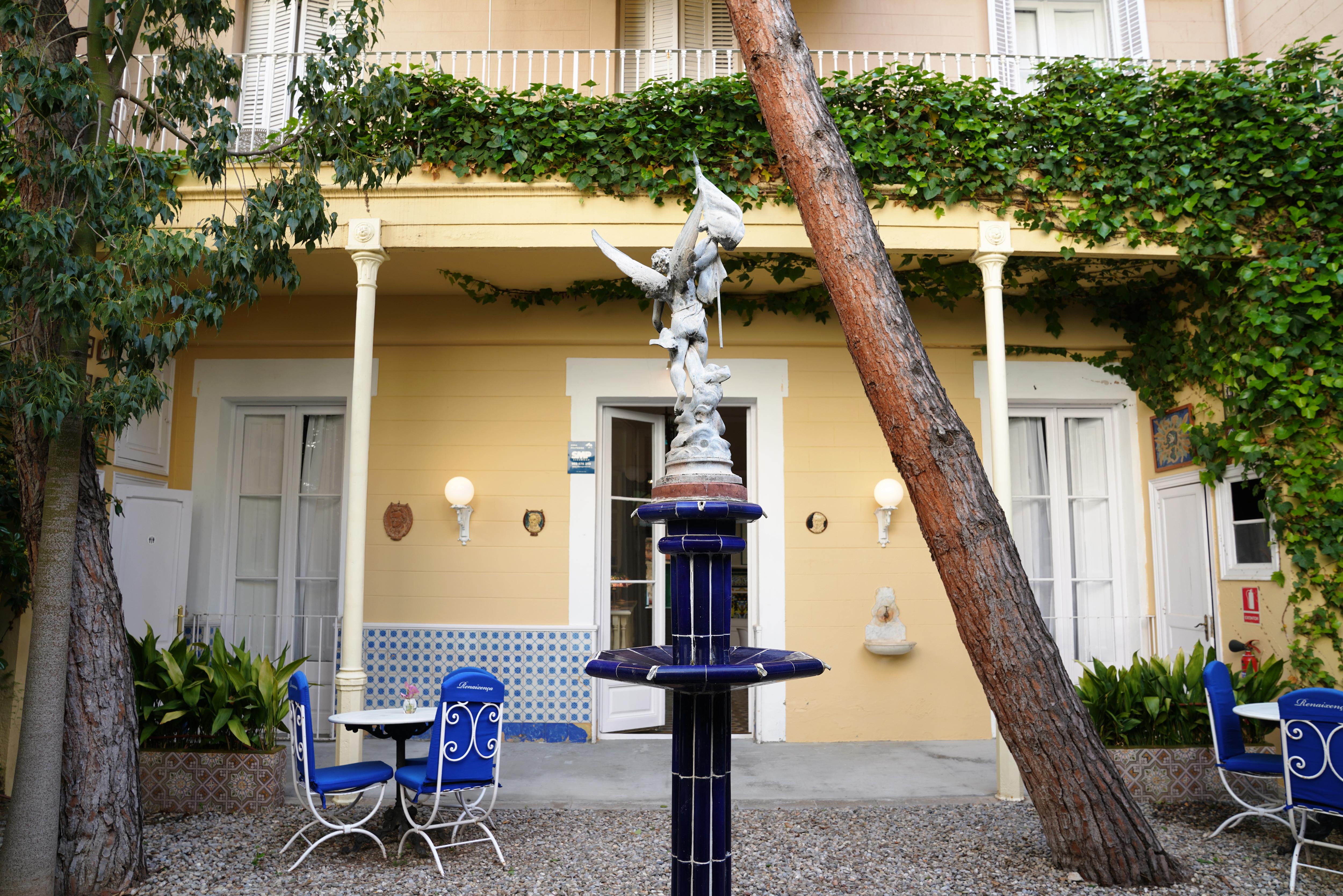 Hotel Medium Renaixenca Σίτζες Εξωτερικό φωτογραφία